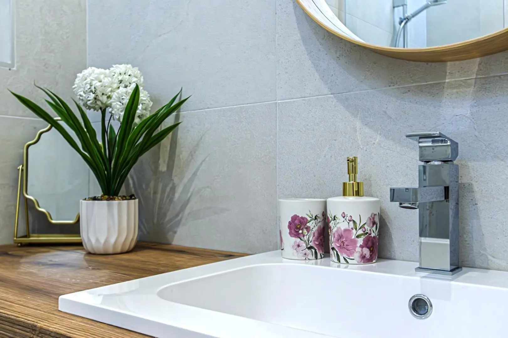 Pestvibe Residence In Downtown With Ac Budapest Apartment